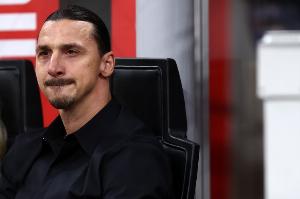 乐鱼体育-枪手旧将：阿森纳应该请伊布当体育总监，他就是神