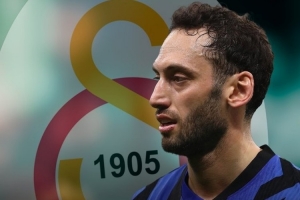 土媒：加拉塔萨雷即将与国米就恰尔汗奥卢达成最终协议