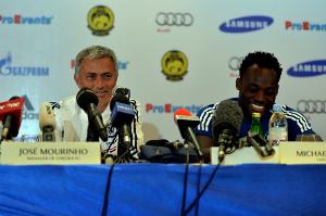 夺1欧冠&amp;两英超冠军！2005年的今天，切尔西签下加纳中场埃辛